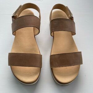 Nisolo Go-To Flatform Slingback Sandal